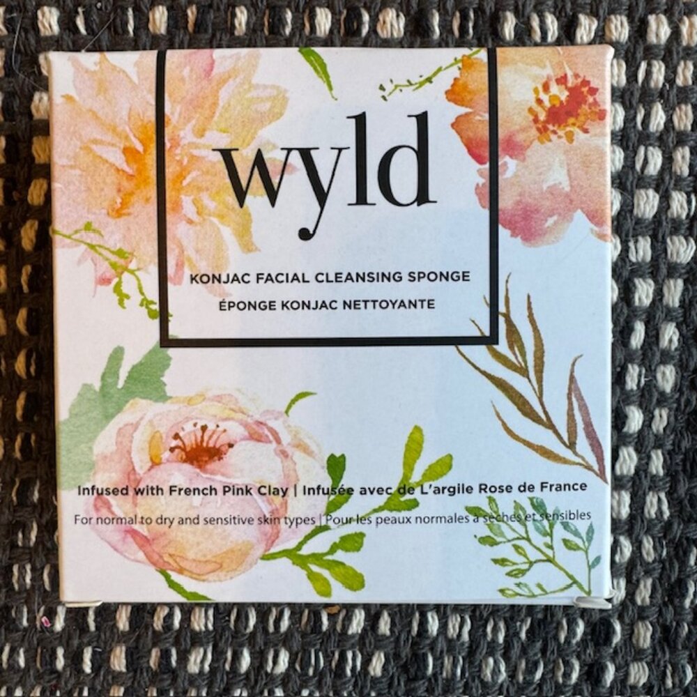 NEW Wyld Konjac Facial Cleansing Sponge